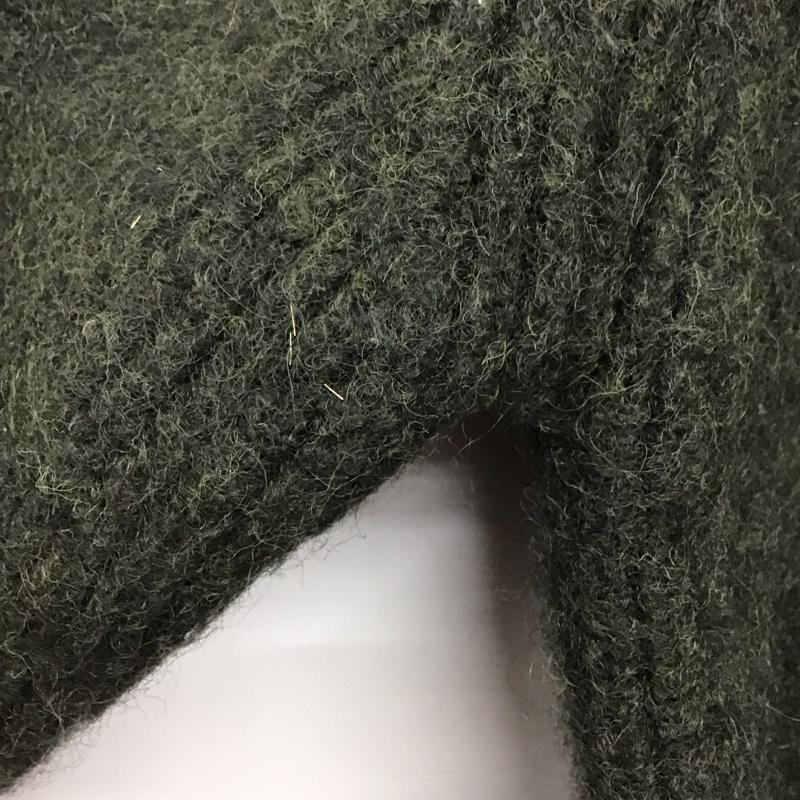 バーブァー Barbour ニット、セーター 長袖 長袖ニットカットソー クルーネック セーター 厚手 XL 無地 カーキ / カーキ /  メンズ USED 古着 中古 10141396