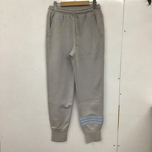 アディダス adidas パンツ ワークパンツ、ペインターパンツ hs1521 スウェットパンツ ワイドパンツ ジャージ M ロゴ、文字 灰 / グレー /  メンズ USED 古着 中古 10134710