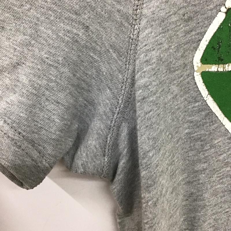 アバクロンビーアンドフィッチ ABERCROMBIE&FITCH Tシャツ 半袖 半袖カットソー プリントTシャツ クルーネックカットソー L ロゴ、文字 灰 / グレー /  メンズ USED 古着 中古 10132079