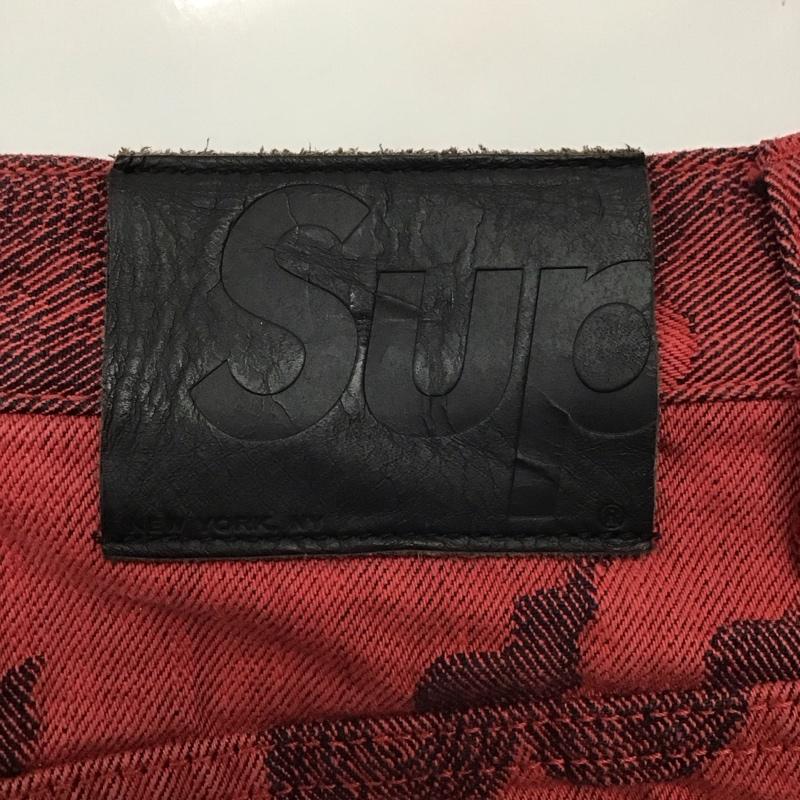 シュプリーム Supreme パンツ ショートパンツ SS23 FlamesJacquardBaggyDenimShort ショートパンツ ハーフパンツ 32インチ プリント 黒 / ブラック / X 赤 / レッド /  メンズ USED 古着 中古 10118304