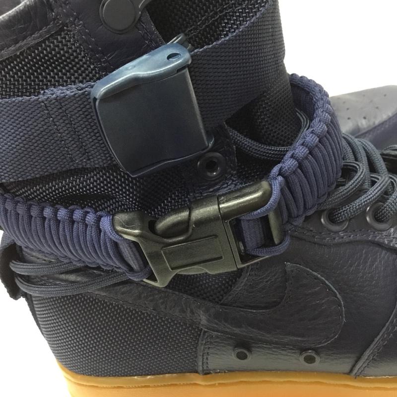 ナイキ NIKE スニーカー スニーカー 864024-400 SF AF1 25cm 25.0cm ロゴ、文字 紺 / ネイビー /  レディース USED 古着 中古 10110161