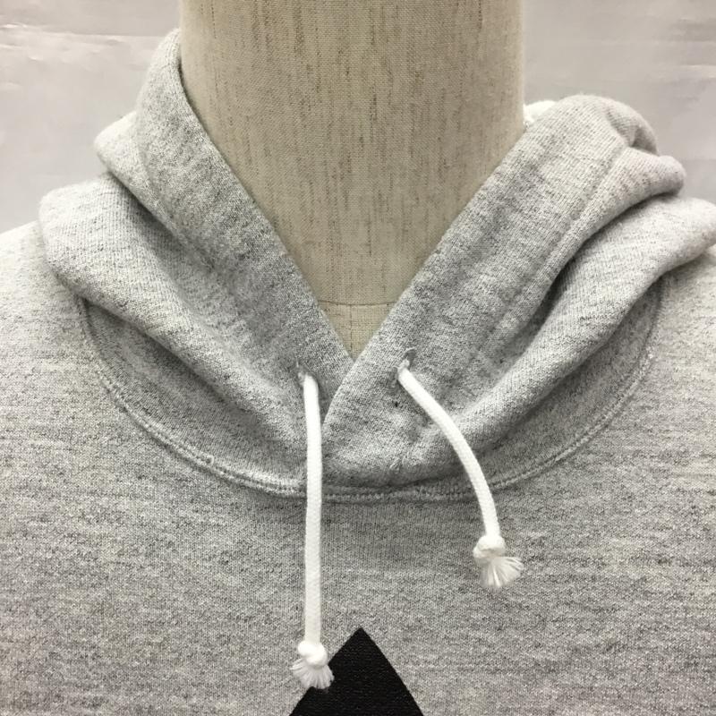 アディダス adidas パーカー 長袖 長袖 L ロゴ、文字 灰 / グレー /  メンズ USED 古着 中古 10121638