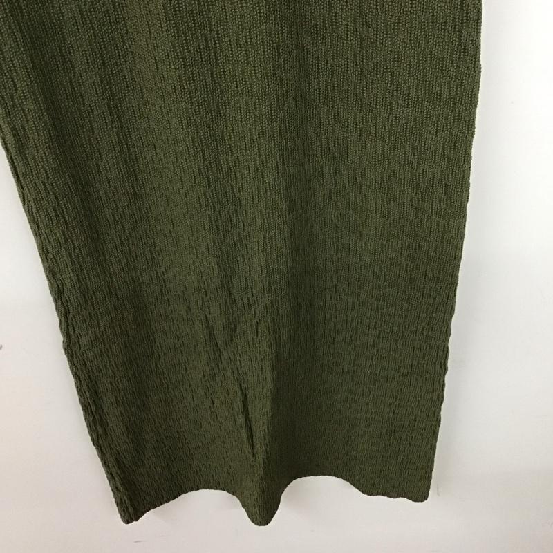 ザラ ZARA ワンピース ロングスカート 長袖ニットロングワンピース スクエアーネック タイトワンピース S 無地 カーキ / カーキ /  レディース USED 古着 中古 10136037