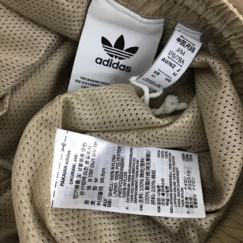 アディダス adidas パンツ ワークパンツ、ペインターパンツ ge0816 BigTrefoilPant ジャージ スポーツウェア ワイドパンツ カジュアルパンツ M ロゴ、文字 マルチカラー / マルチカラー /  メンズ USED 古着 中古 10114506