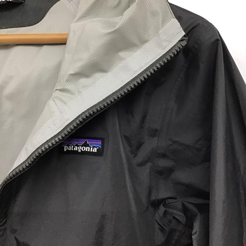 パタゴニア patagonia ジャケット、上着 ジャンパー、ブルゾン ジップアップジャケット ナイロンジャケット アウター パーカー M ロゴ、文字 ダークグレー / ダークグレー /  メンズ USED 古着 中古 10147377