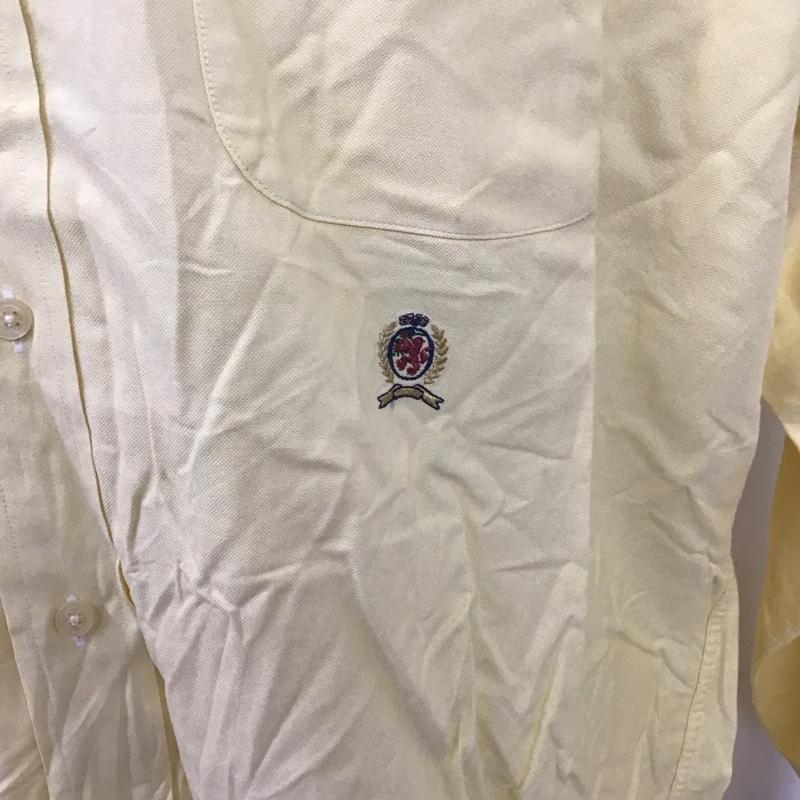 トミーヒルフィガー TOMMY HILFIGER シャツ、ブラウス 長袖 長袖シャツ カラーシャツ ポケットシャツ 長袖カットソー XL ロゴ、文字 黄 / イエロー /  メンズ USED 古着 中古 10113002