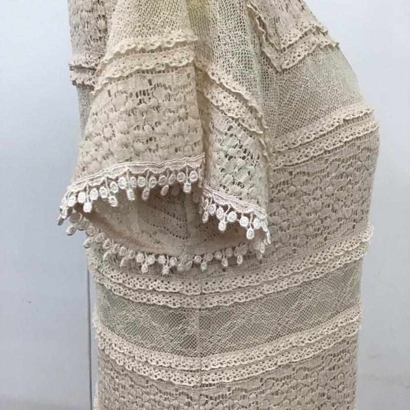 セシルマクビー CECIL McBEE ワンピース ひざ丈スカート 半袖ワンピース レースミニワンピース クルーネック M 総柄 ベージュ / ベージュ /  レディース USED 古着 中古 10113798