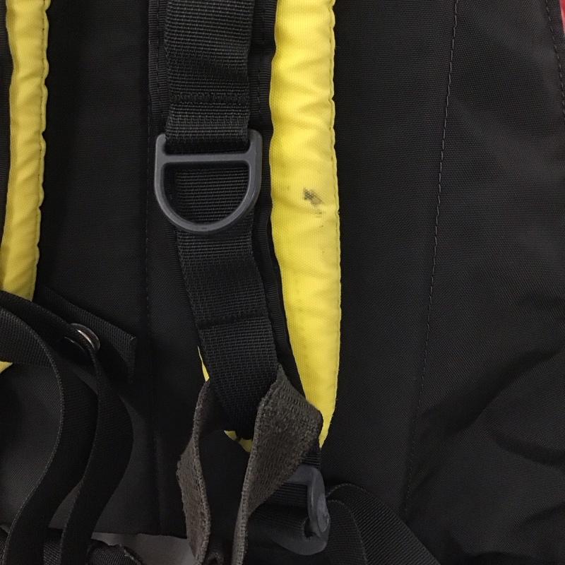 グレゴリー GREGORY リュックサック、デイパック リュックサック、デイバッグ USA製 旧タグ ロゴ、文字 黒 / ブラック / X 赤 / レッド / X 黄 / イエロー /  メンズ USED 古着 中古 10141062