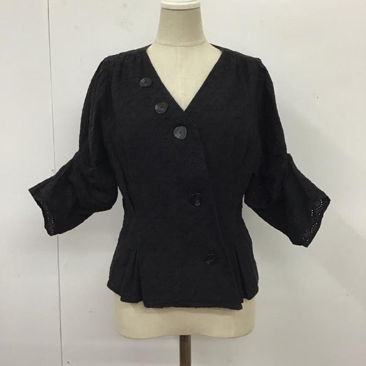 スライ SLY シャツ、ブラウス 半袖 030dsz30-3500 TUCKSLEEVECOTTONLACEトップス 半袖シャツ フレアシャツ 2 無地 黒 / ブラック /  レディース USED 古着 中古 10115972