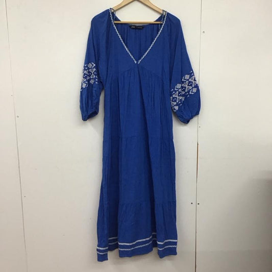 ザラ ZARA ワンピース ロングスカート 半袖ロングワンピース フレアスカート Vネック M 刺繍 青 / ブルー /  レディース USED 古着 中古 10147112