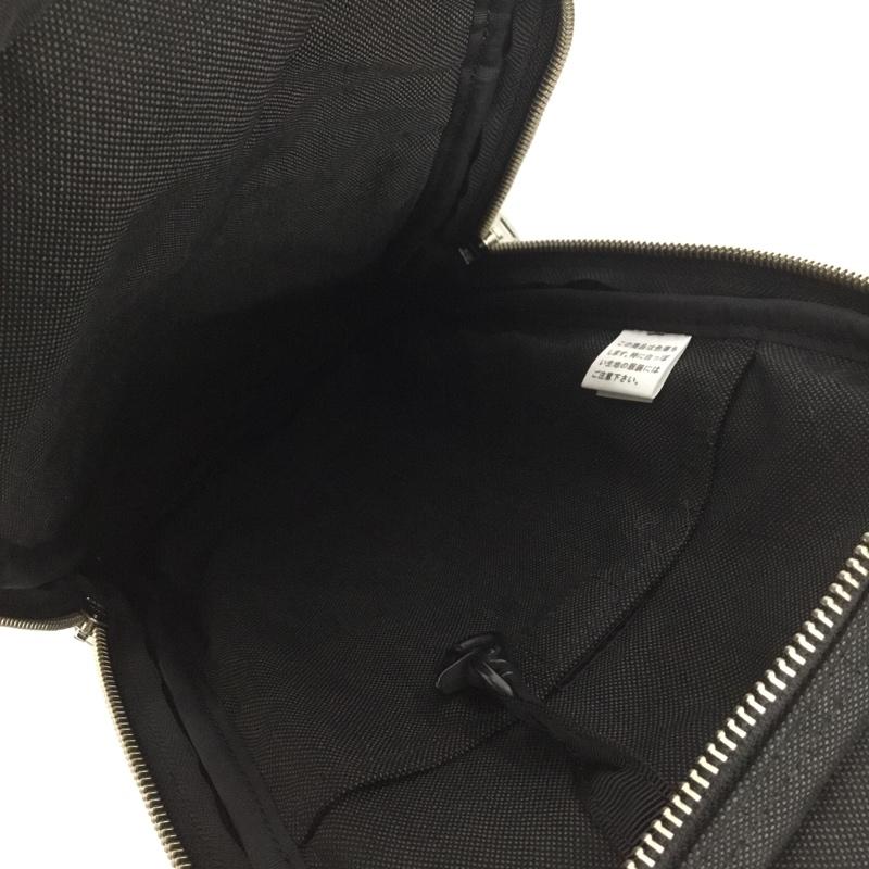 ポーター PORTER ボディバッグ ボディバッグ スモーキー スリングショルダーバッグ ロゴ、文字 黒 / ブラック /  メンズ USED 古着 中古 10142817