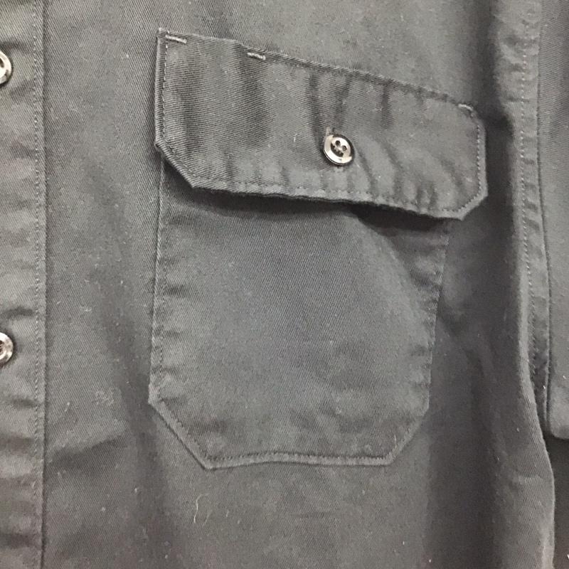 カーハート Carhartt シャツ、ブラウス 半袖 半袖シャツ 無地シャツ ポケットシャツ XL ロゴ、文字 黒 / ブラック /  メンズ USED 古着 中古 10136723