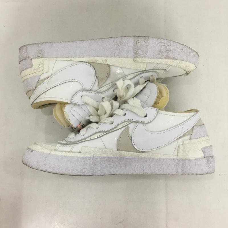 ナイキ NIKE スニーカー スニーカー DM6443-100 BLAZER LOW SACAI 24cm 24.0cm ロゴ、文字 白 / ホワイト /  レディース USED 古着 中古 10140024