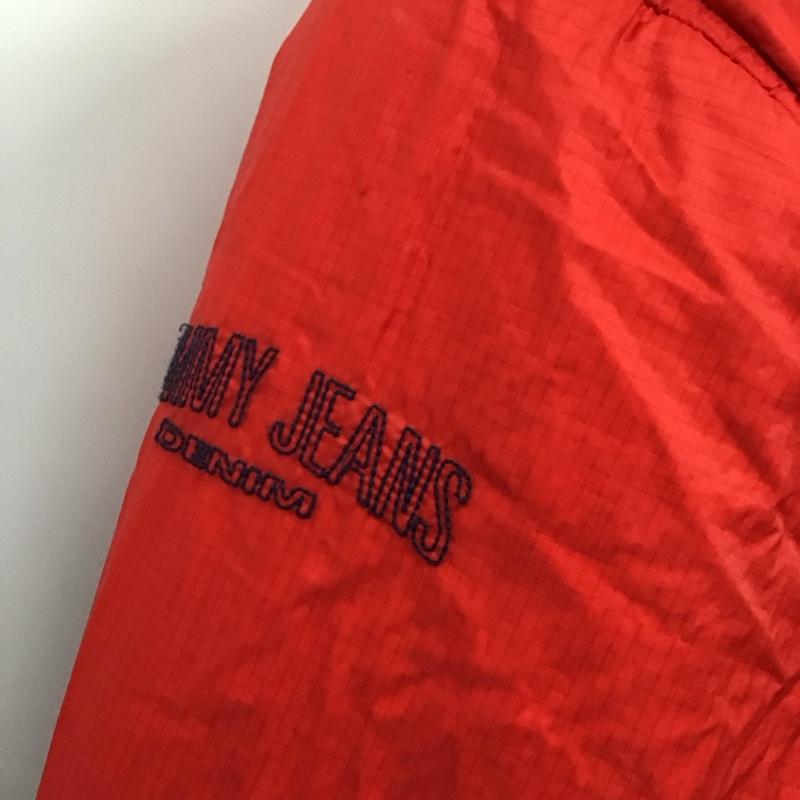 トミー ジーンズ TOMMY JEANS ジャケット、上着 ダウンジャケット ジップアップジャケット ジャンパー ジャケット ダウンジャケット アウター L ロゴ、文字 赤 / レッド /  メンズ USED 古着 中古 10122060