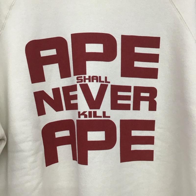 アベイシングエイプ A BATHING APE トレーナー 長袖 長袖トレーナー スウェット クルーネック プルオーバー L ロゴ、文字 アイボリー / アイボリー /  メンズ USED 古着 中古 10138780