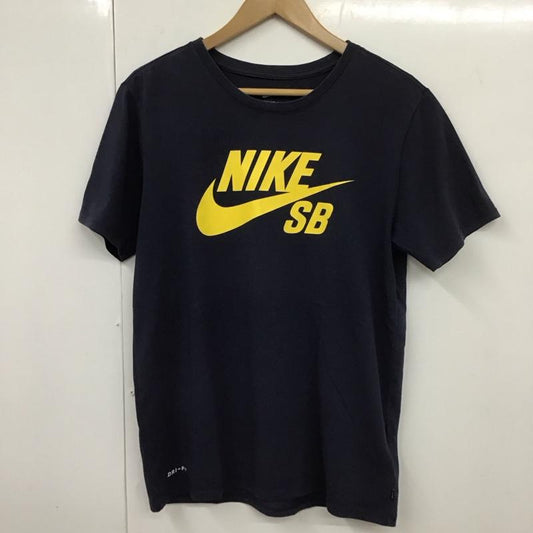 ナイキ NIKE Tシャツ 半袖 半袖カットソー プリントTシャツ クルーネックカットソー M ロゴ、文字 紺 / ネイビー /  メンズ USED 古着 中古 10131369
