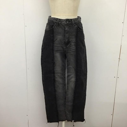ジーナシス JEANASIS パンツ デニム、ジーンズ JS050800AA リメイクライクストレートデニムパンツ S 無地 黒 / ブラック /  レディース USED 古着 中古 10124420