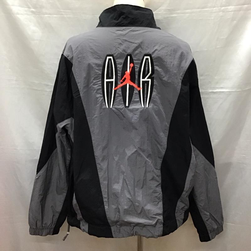 エアジョーダン AIR JORDAN ジャケット、上着 ジャンパー、ブルゾン dq8034-014 FLIGHT MVP STATEMENT JACKET 4L 無地 黒 / ブラック / X 灰 / グレー /  メンズ USED 古着 中古 10122055