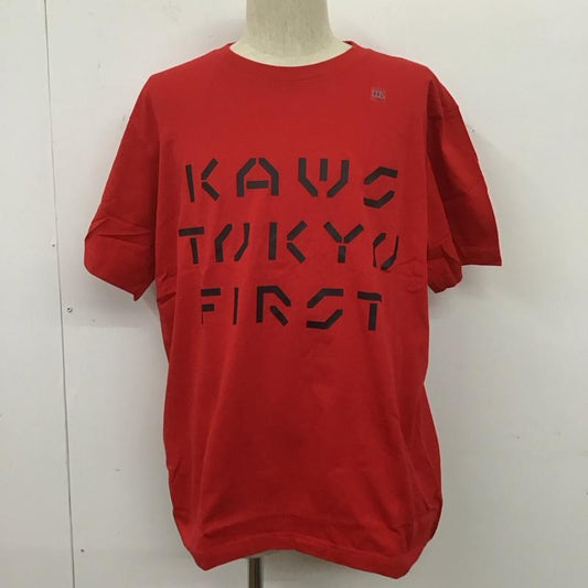 ユニクロ UNIQLO Tシャツ 半袖 341-446671 UNIQLO×KAWS UT グラフィックTシャツ 半袖カットソー プリントTシャツ XXL プリント 赤 / レッド /  メンズ USED 古着 中古 10106544