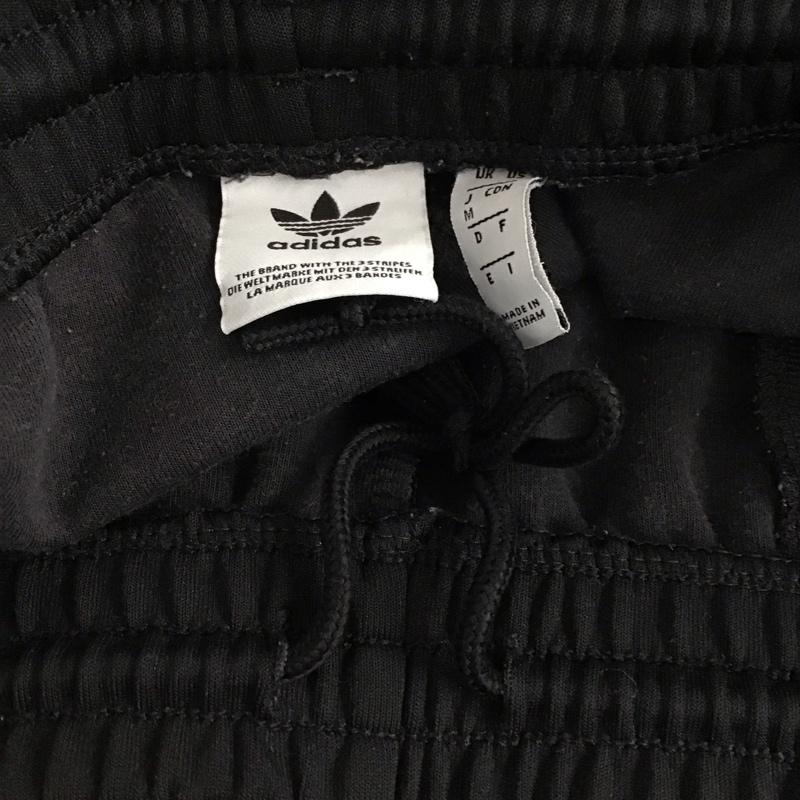 アディダス adidas ボトムス ボトムス ジャージ トラックパンツ M ロゴ、文字 X 無地 黒 / ブラック /  レディース USED 古着 中古 10150189