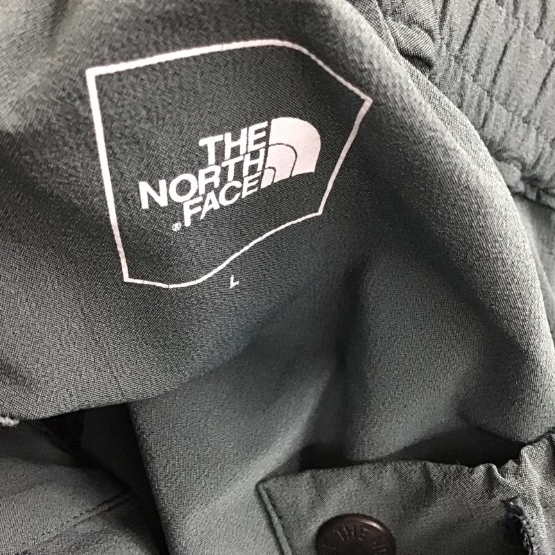 ザノースフェイス THE NORTH FACE パンツ ショートパンツ NBW42214 マグマショーツ L ロゴ、文字 灰 / グレー /  レディース USED 古着 中古 10117209