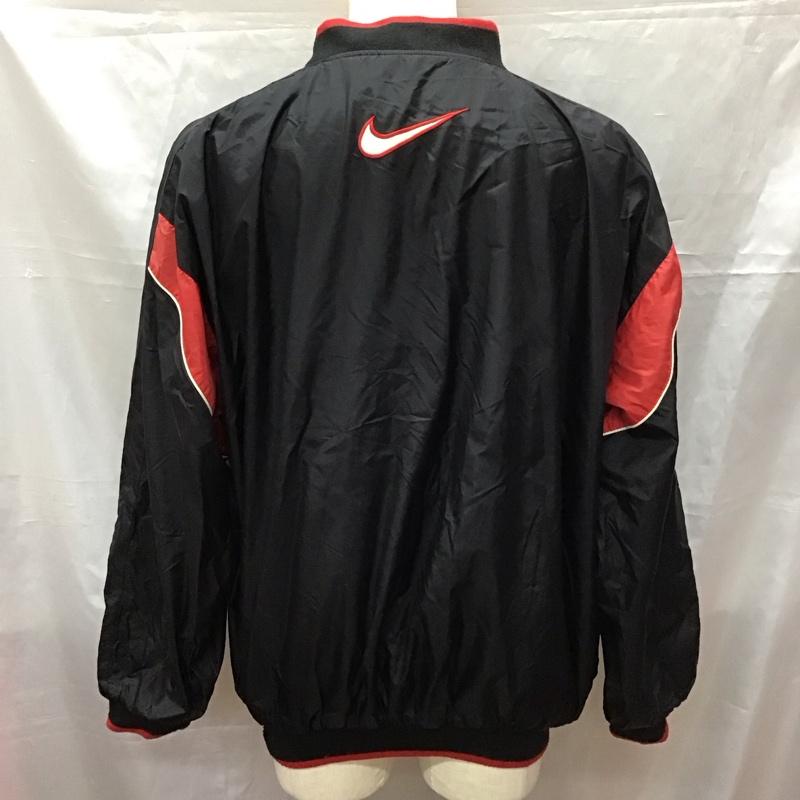ナイキ NIKE ジャケット、上着 ジャケット、ブレザー ナイロンジャケット ノーカラージャケット 前ボタン スポーツウェア リバーシブル XL ロゴ、文字 黒 / ブラック / X 赤 / レッド /  メンズ USED 古着 中古 10113157