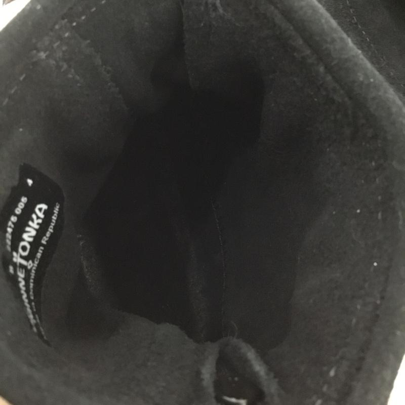 ミネトンカ Minnetonka ブーツ ショートブーツ Hi Top Back Zipper Boot 299 コンチョボタン フリンジ 8 FREE 無地 黒 / ブラック /  レディース USED 古着 中古 10144921