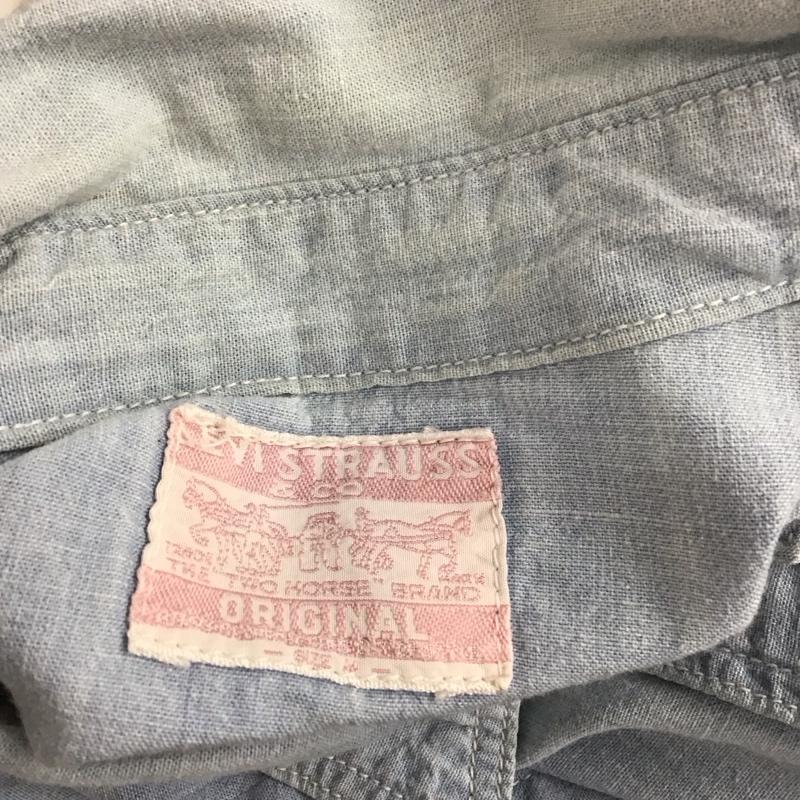 リーバイス Levi s シャツ、ブラウス 長袖 長袖シャツ カラーシャツ ポケットシャツ 長袖カットソー デニムシャツ M ロゴ、文字 インディゴ / インディゴ /  メンズ USED 古着 中古 10124101
