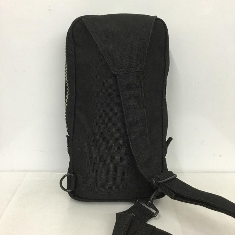 ポーター PORTER ボディバッグ ボディバッグ スモーキー スリングショルダーバッグ ロゴ、文字 黒 / ブラック /  メンズ USED 古着 中古 10142817