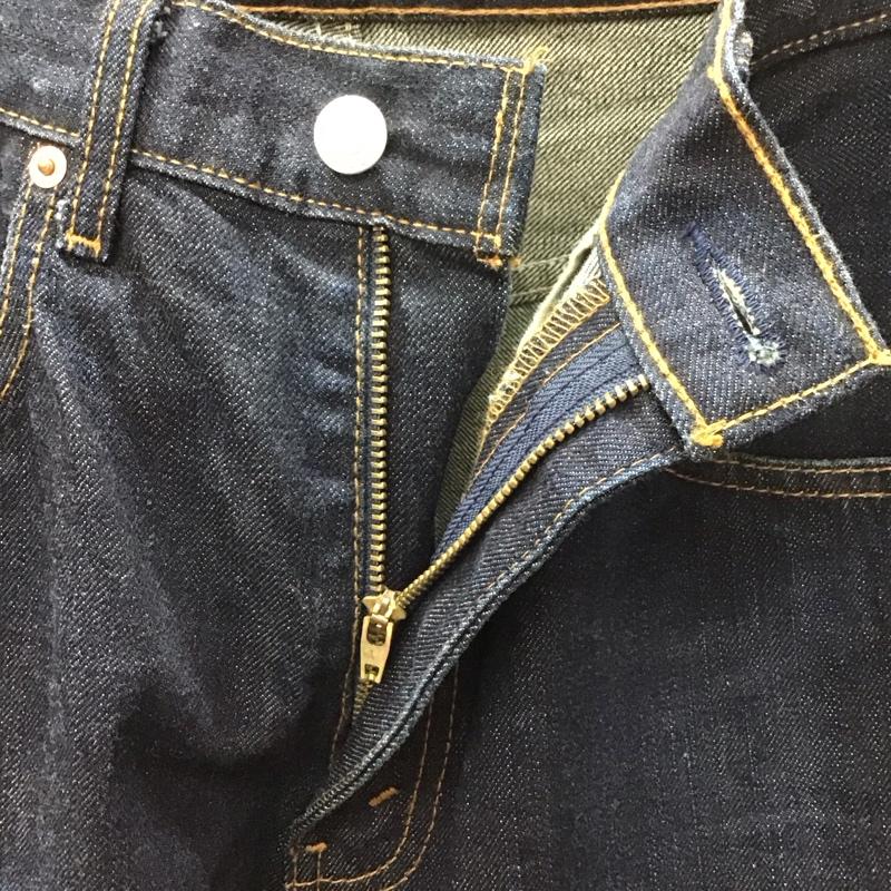 リーバイストラウスアンドコー Levi Strauss & co. パンツ デニム、ジーンズ デニムパンツ ストレートパンツ ワイドパンツ カジュアルパンツ 33インチ 無地 インディゴ / インディゴ /  メンズ USED 古着 中古 10111793