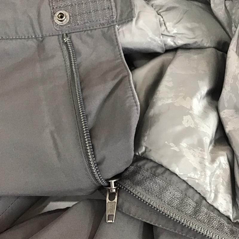 ザノースフェイス THE NORTH FACE パンツ ワークパンツ、ペインターパンツ ナイロンパンツ アウトドア キッズ ジュニア HYVENT スノースポーツ XL ロゴ、文字 灰 / グレー /  ボーイズ USED 古着 中古 10118134