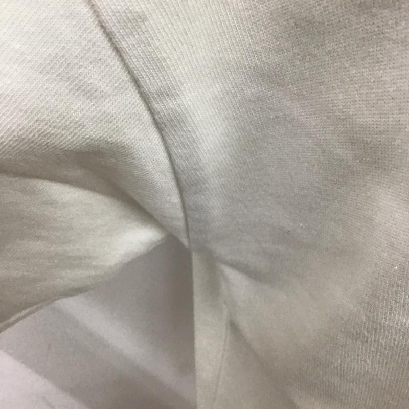 ステューシー STUSSY Tシャツ 半袖 NIKE STUSSY 23SS THEWIDEWORLDTRIBETシャツ コラボ プリントTシャツ S ロゴ、文字 白 / ホワイト /  メンズ USED 古着 中古 10126533