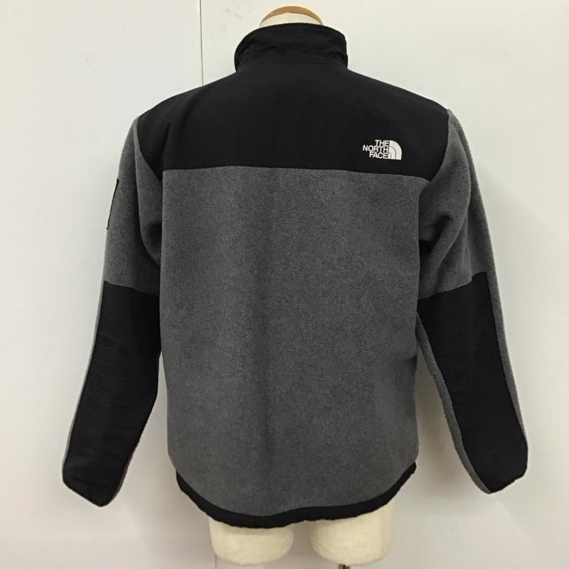ザノースフェイス THE NORTH FACE ジャケット、上着 ジャンパー、ブルゾン na72051 Denali Jacket L ロゴ、文字 灰 / グレー / X 黒 / ブラック /  メンズ USED 古着 中古 10120528