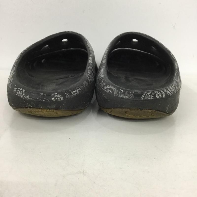 キーン KEEN サンダル サンダル ヨギ アーツ 11 ペイズリー 黒 / ブラック / X 銀 / シルバー /  メンズ USED 古着 中古 10149674