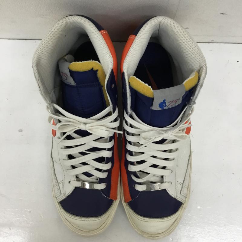 ナイキ NIKE スニーカー スニーカー DD8025-100 BLAZER MID 77 EMB 29.0cm ロゴ、文字 白 / ホワイト / X 橙 / オレンジ / X 紺 / ネイビー /  メンズ USED 古着 中古 10144472