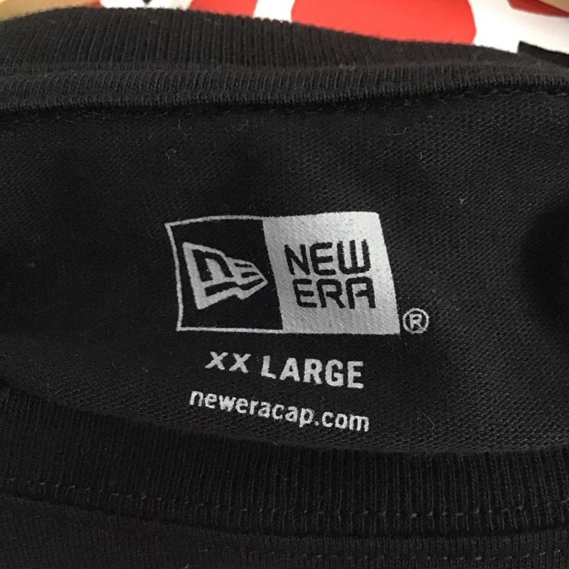 ニューエラ NEW ERA Tシャツ 半袖 半袖カットソー プリントTシャツ クルーネックカットソー キースへリング XXL ロゴ、文字 黒 / ブラック /  メンズ USED 古着 中古 10130114