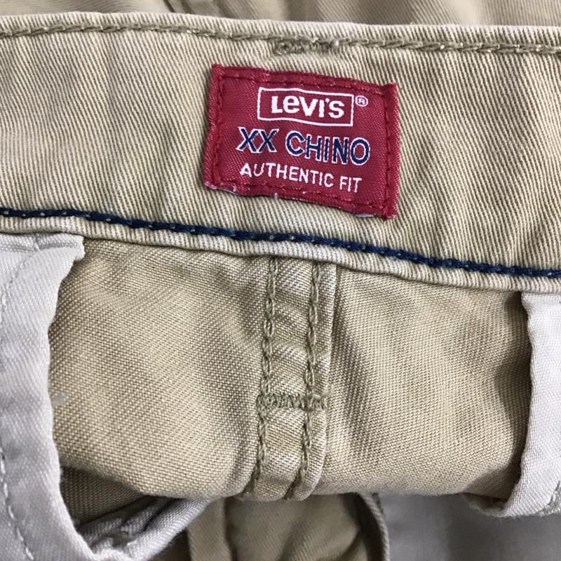 リーバイス Levi s パンツ ショートパンツ ショートパンツ ハーフパンツ カジュアルパンツ 30インチ 無地 ベージュ / ベージュ /  メンズ USED 古着 中古 10135755