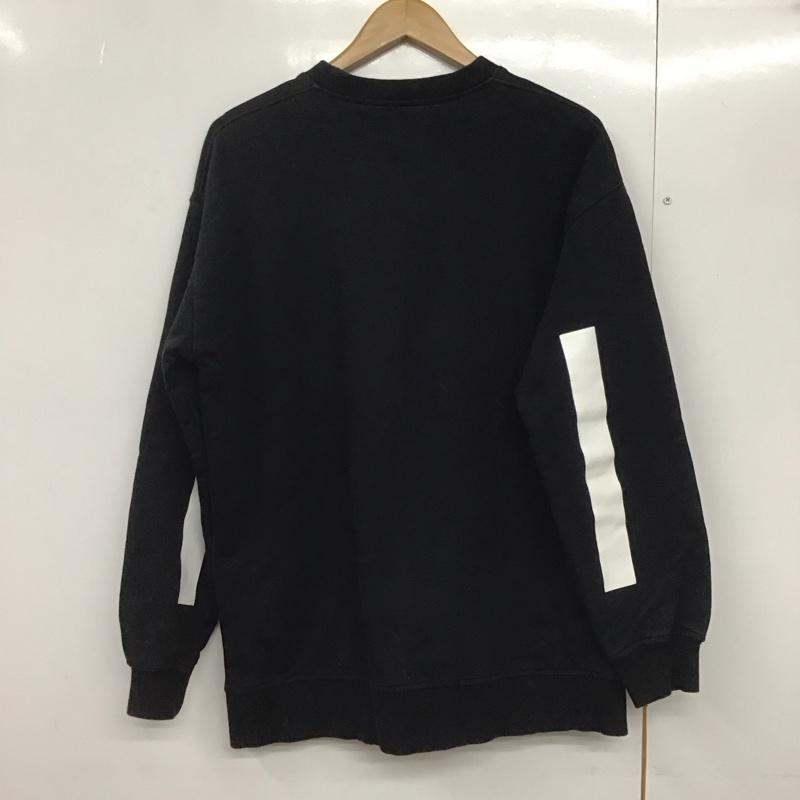 フレッドペリー FRED PERRY トレーナー 長袖 長袖トレーナー スウェット クルーネック プルオーバー S ロゴ、文字 黒 / ブラック /  メンズ USED 古着 中古 10144607