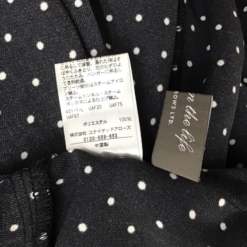 アデイインザライフ ユナイテッドアローズ A day in the life UNITED ARROWS ワンピース ロングスカート 6326-699-0493 プリーツ スキッパーシャツワンピース FREE ドット 紺 / ネイビー / X 白 / ホワイト /  レディース USED 古着 中古 10114423