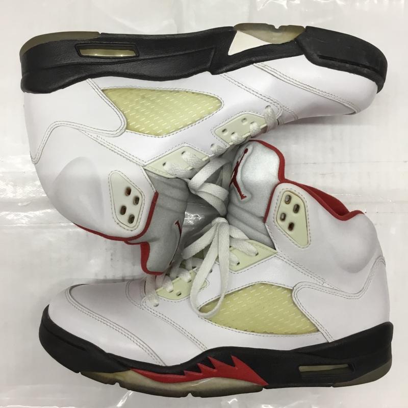 ナイキ NIKE スニーカー スニーカー 136027-100 AIR JORDAN 5 RETRO 27cm 27.0cm ワンポイント 白 / ホワイト / X 黒 / ブラック / X 赤 / レッド /  メンズ USED 古着 中古 10106630