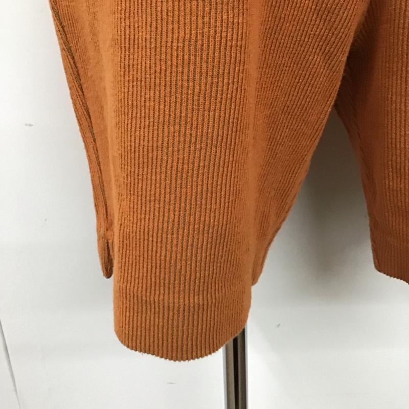 ストーンアイランド STONE ISLAND パンツ ショートパンツ ショートパンツ ハーフパンツ カジュアルパンツ M ストライプ 橙 / オレンジ /  メンズ USED 古着 中古 10116624