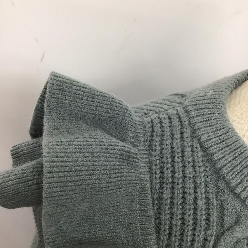 マウジー MOUSSY ニット、セーター 長袖 010ca570-6230 長袖ニット セーター フリル FREE 無地 青 / ブルー /  レディース USED 古着 中古 10124223