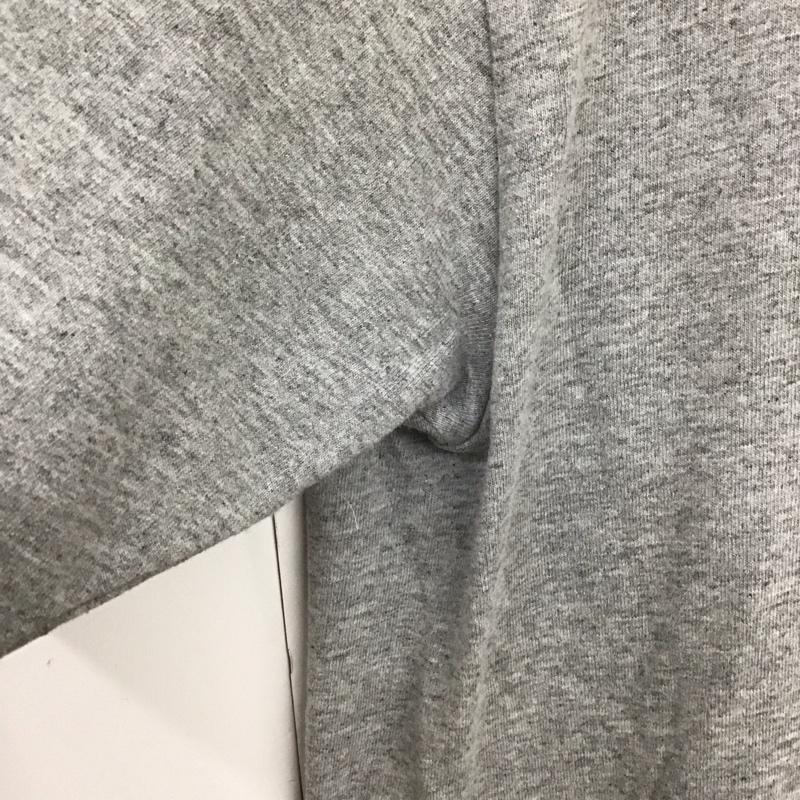 ステューシー STUSSY Tシャツ 半袖 半袖カットソー プリントTシャツ クルーネックカットソー M プリント 灰 / グレー /  メンズ USED 古着 中古 10130577