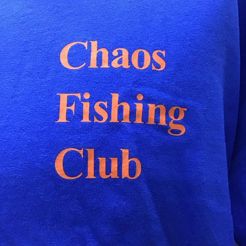 カオス フィッシング クラブ Chaos Fishing Club Tシャツ 半袖 半袖カットソー プリントTシャツ クルーネックカットソー M ロゴ、文字 青 / ブルー /  メンズ USED 古着 中古 10122692