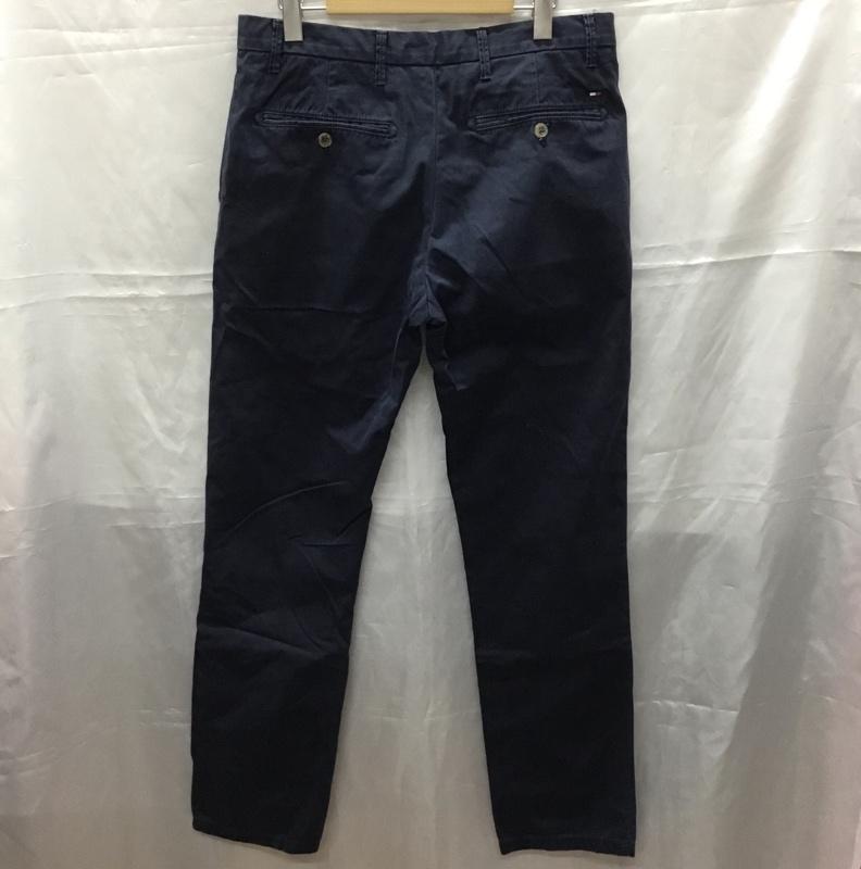 トミーヒルフィガー TOMMY HILFIGER パンツ スラックス 32インチ 無地 紺 / ネイビー /  メンズ USED 古着 中古 10110692