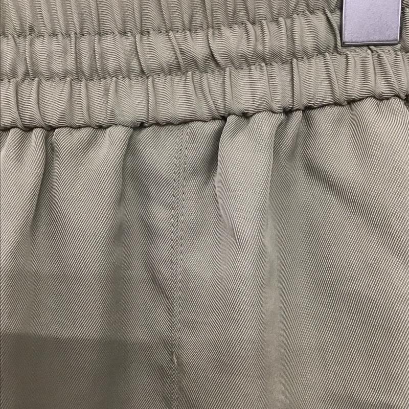 ザラ ZARA パンツ ワークパンツ、ペインターパンツ ワークパンツ ワイドパンツ カジュアルパンツ M 無地 カーキ / カーキ /  レディース USED 古着 中古 10142660