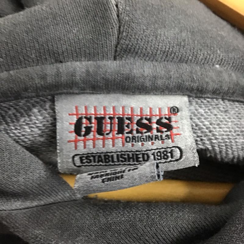 ゲス Guess パーカー 長袖 長袖パーカー プルオーバーパーカー スウェット XL ロゴ、文字 黒 / ブラック /  メンズ USED 古着 中古 10141821
