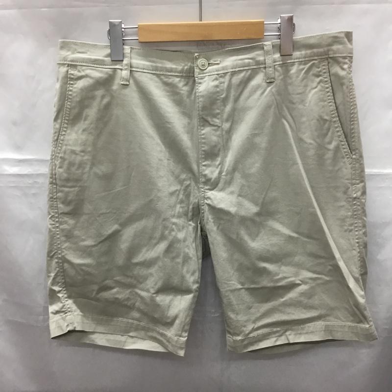 リーバイス Levi s パンツ ショートパンツ 36インチ 無地 ベージュ / ベージュ /  メンズ USED 古着 中古 10108778