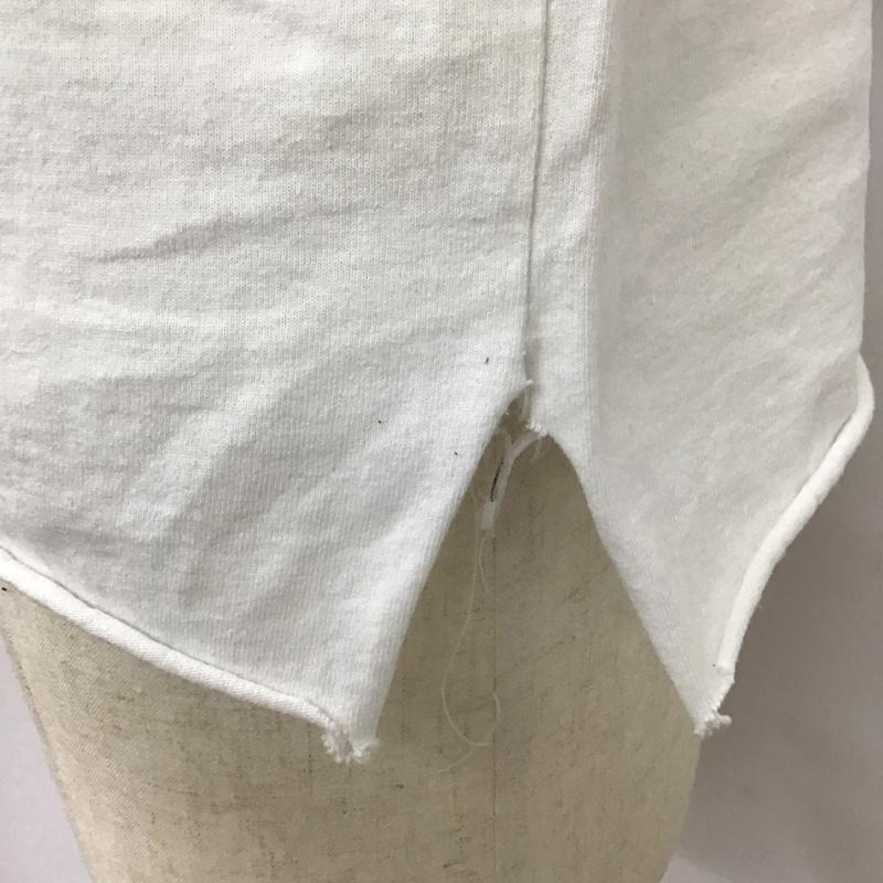 カーハート Carhartt Tシャツ 半袖 半袖カットソー プリントTシャツ クルーネックカットソー S ロゴ、文字 白 / ホワイト /  メンズ USED 古着 中古 10116527