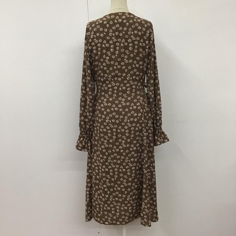 アヴァンリリィ Avan Lily ワンピース ロングスカート 長袖ロングワンピース フレアスカート ノーカラーロングワンピース FREE 総柄 X 花柄 マルチカラー / マルチカラー /  レディース USED 古着 中古 10113268